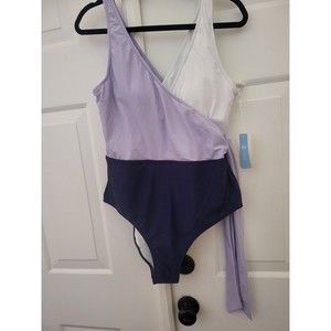 Cupshe Woman's One piece Color Block Swimsuit Size XXL - NWT